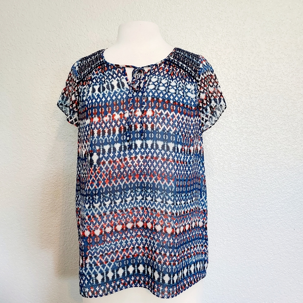 ⭐️5/$20 Two By Vince Camuto Blue Orange Graphic Sheer Blouse Size Small